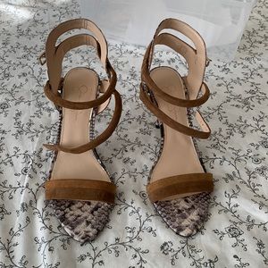Jessica Simpson size 10 heels